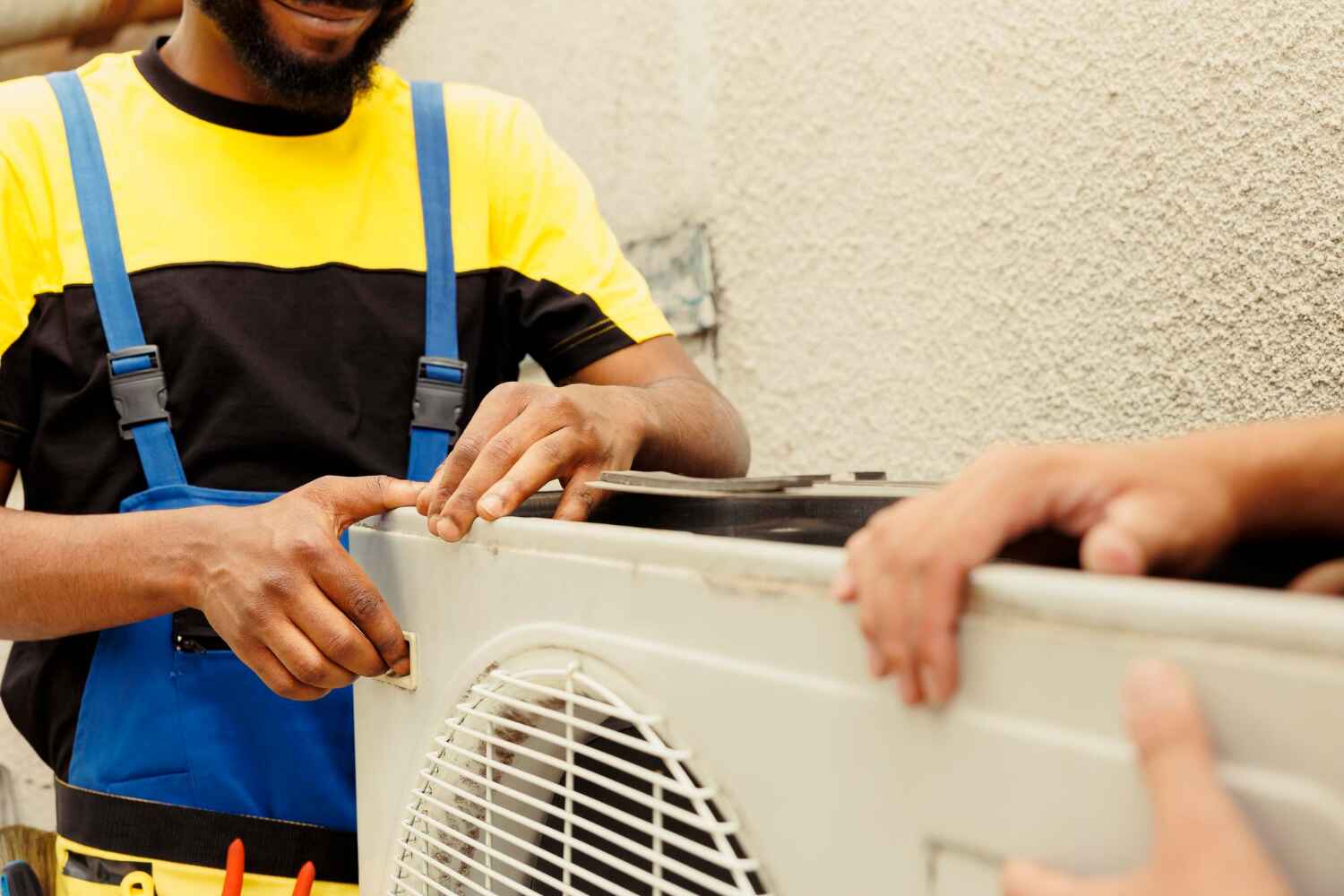 Best HVAC service technicians  in Cudahy, WI